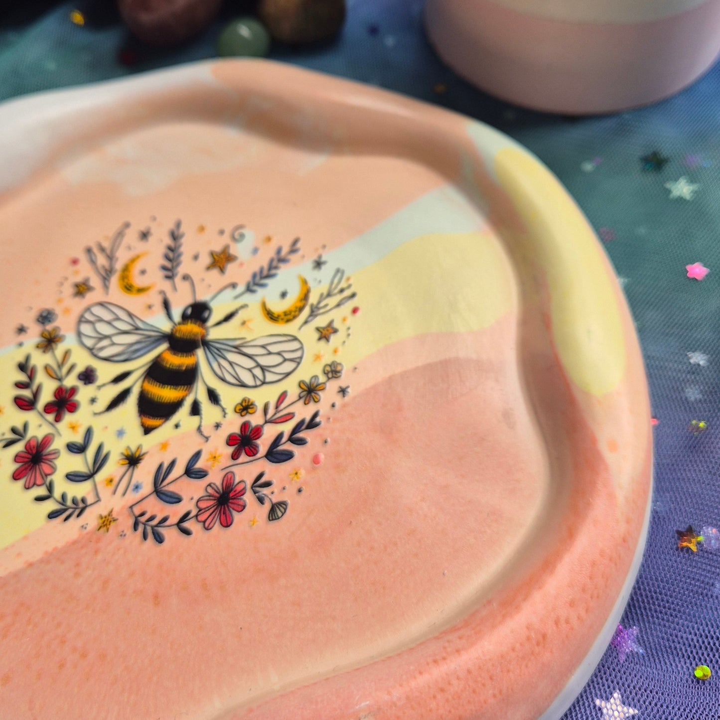 Bee Tray